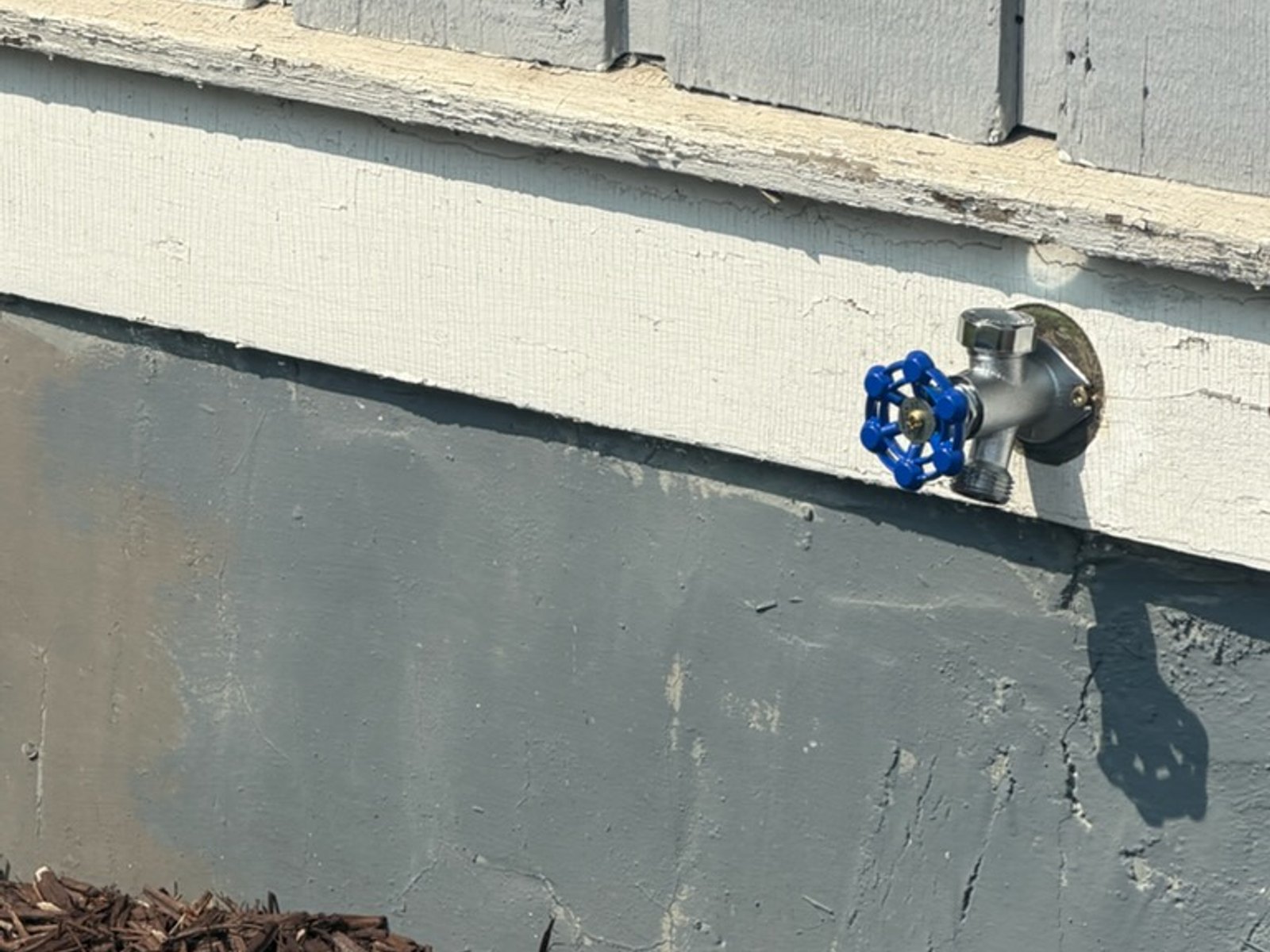 Outdoor spigot installation